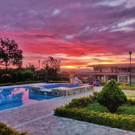 Finca Hotel Heron Quimbaya Eksteriør billede