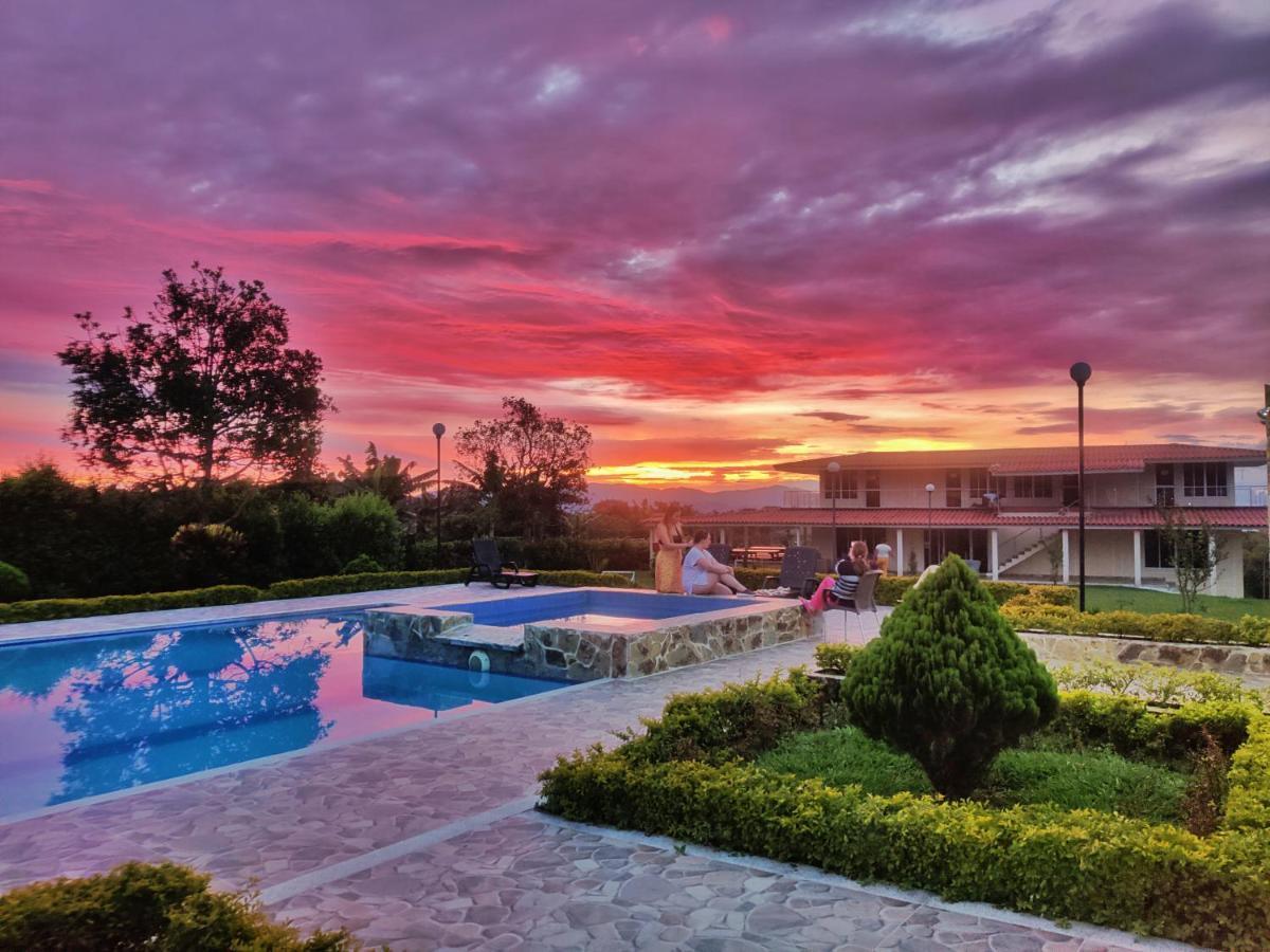 Finca Hotel Heron Quimbaya Eksteriør billede